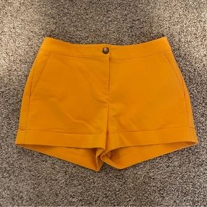 Express Mid Rise Shortie